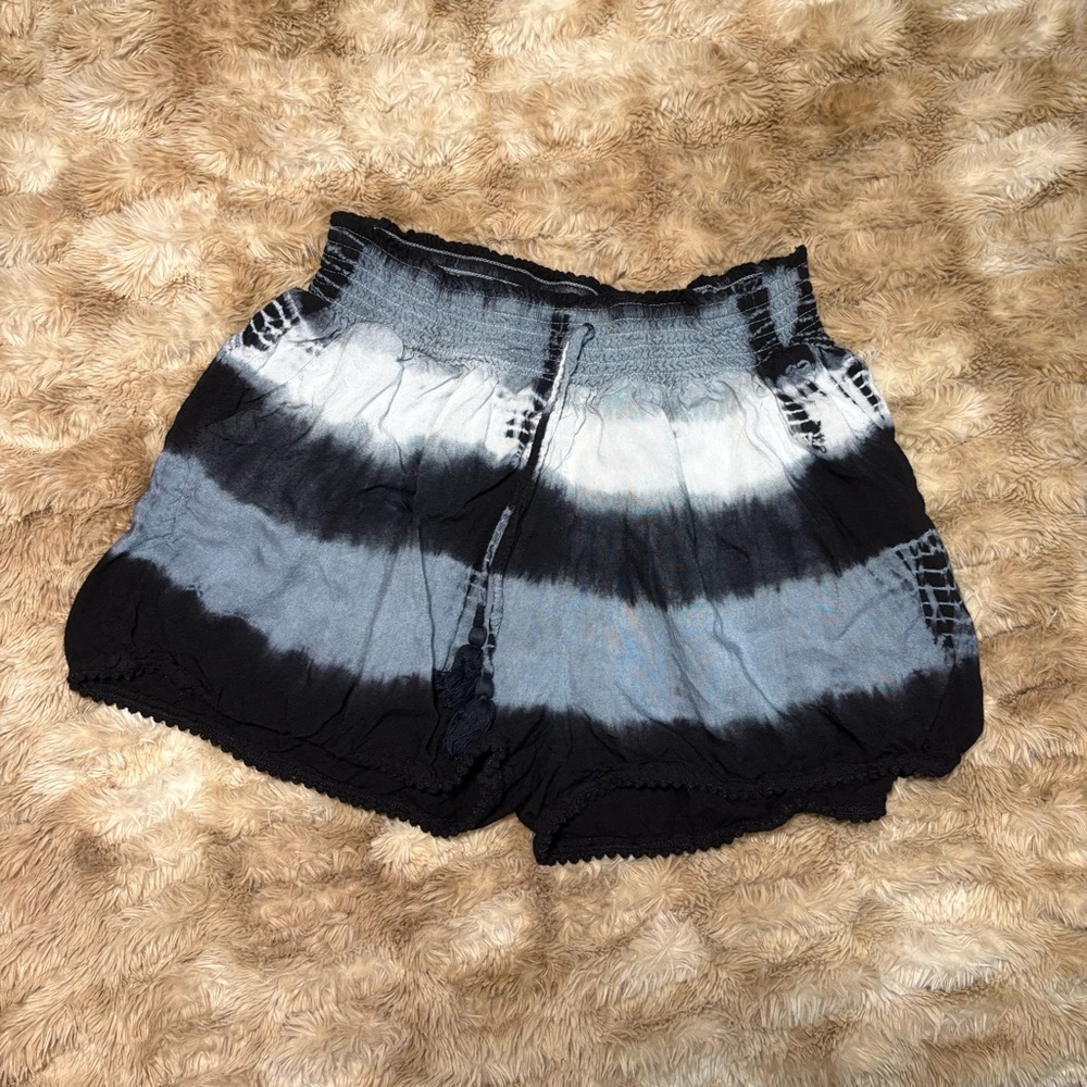 Japna Black and Gray Women's Shorts